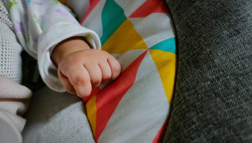 Nou-născut dispărut dintr-o maternitate din Bacău. Poliția face cercetări