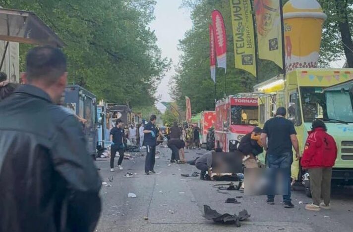 Cel puțin 5 morți după ce un vehicul a intrat în mulțime la un festival de stradă din Vancouver, Canada