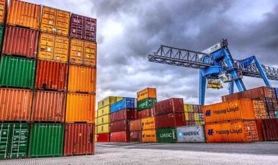 Containere cu mărfuri, în vamă / Pixabay