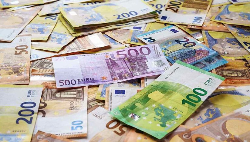 Comisia Europeană își va da acordul pentru aderarea Bulgariei la zona euro începând din 2026