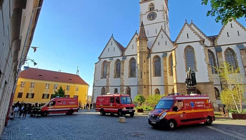 Intervenţie ISU la Colegiul Naţional Brukenthal – 20 de elevi au prezentat mâncărimi la nivelul pielii