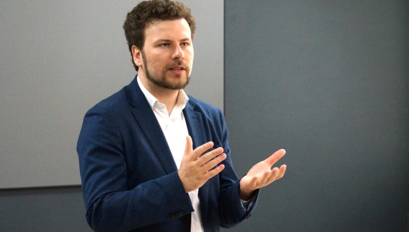 Profesori din Republica Moldova, corupți de Kremlin? Ministrul Educației a primit sesizări despre deplasări în Rusia finanțate de Ilan Șor