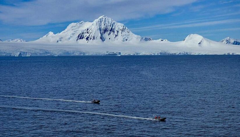 Masa de gheaţă antarctică a crescut pentru prima oară după ultimele decenii de scădere accelerată
