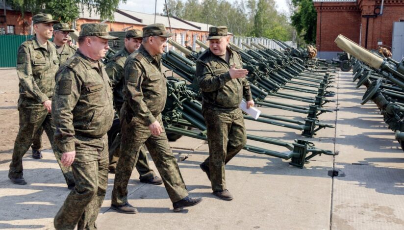 O incursiune în interiorul imperiului secret al armelor al lui Putin. Rusia produce de trei ori mai multe obuze decât SUA și Europa împreună