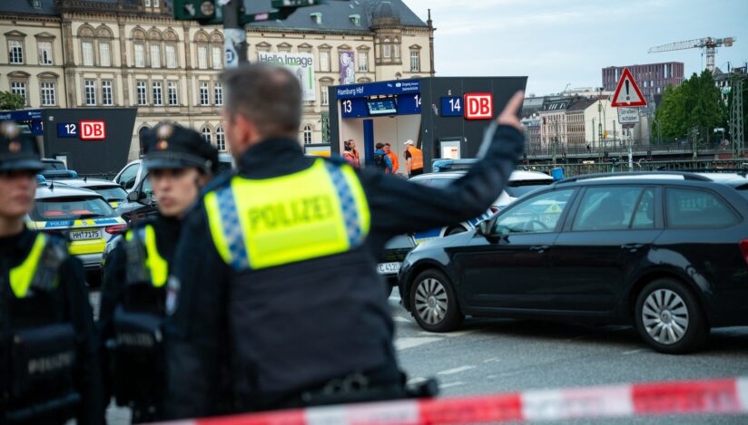 Atac cu cuțitul în gara din Hamburg, Germania | O femeie în vârstă de 39 de ani a fost arestată