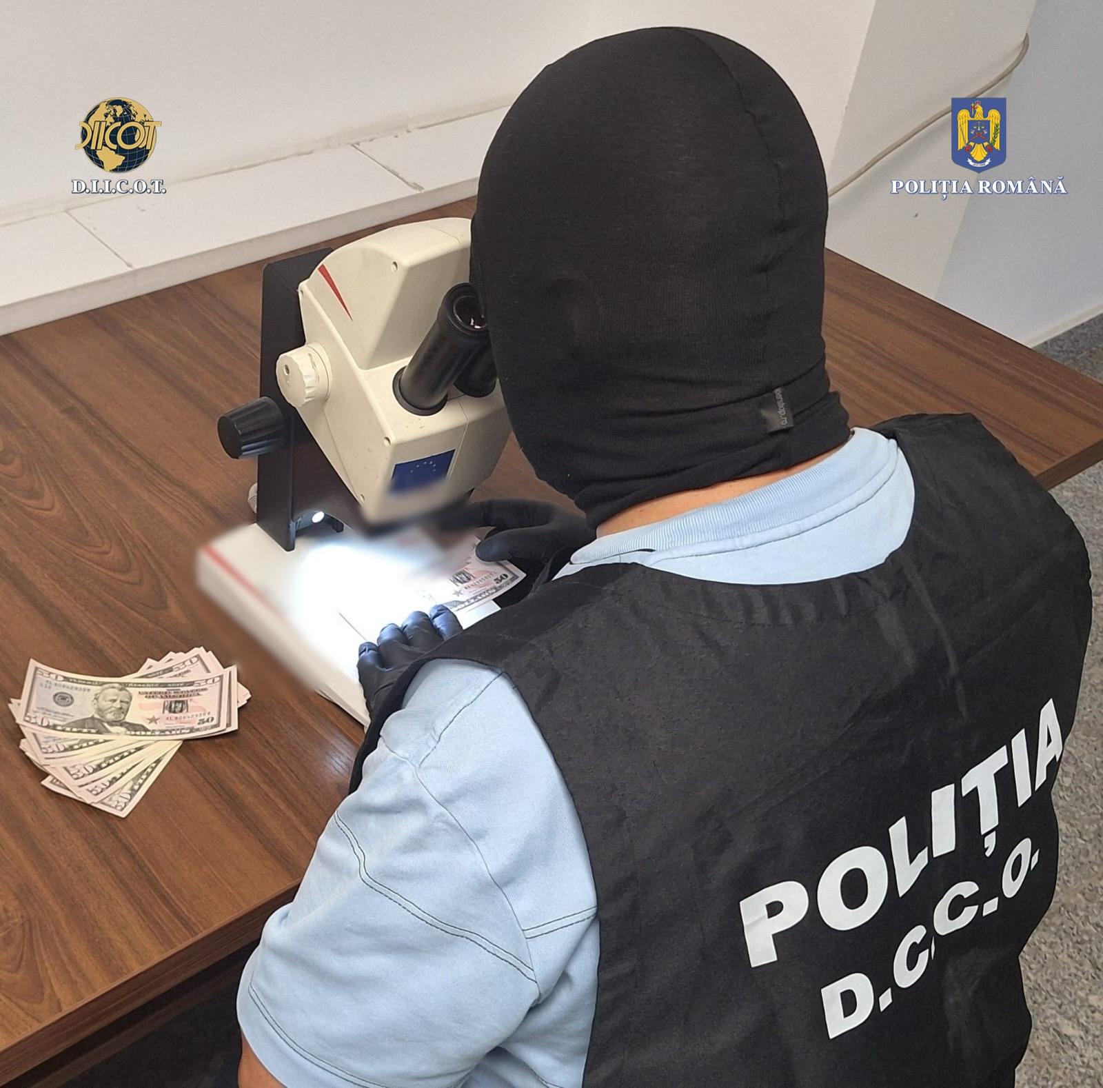 Fabrică de bani falși, destructurată de DIICOT: trei persoane reținute, peste 1,2 milioane de euro falsificați găsiți