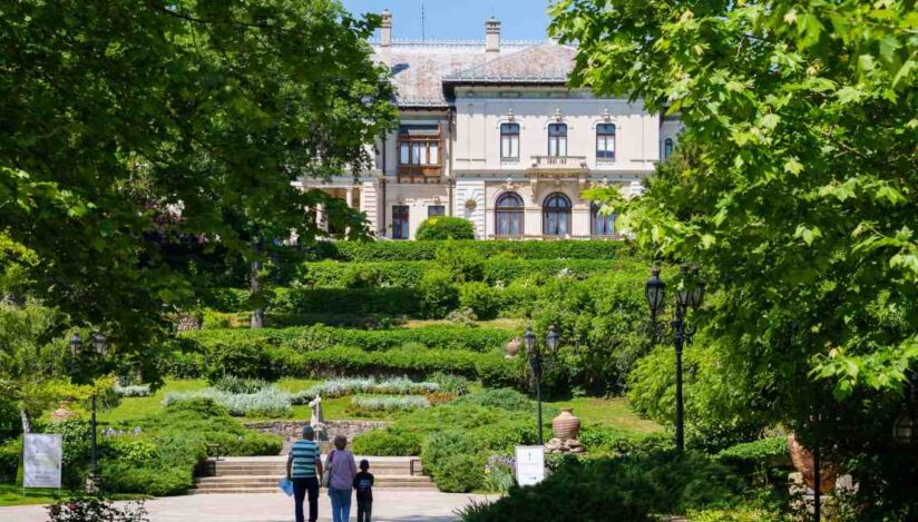 Evenimentul ‘Porţi Deschise la Palatul Cotroceni’ continuă de sâmbătă