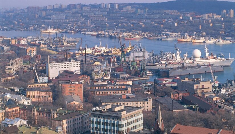 Rusia: Nave chineze au sosit la Vladivostok pentru exerciţii comune