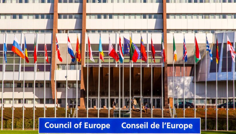 Consiliul Europei: România a realizat progrese limitate în lupta împotriva spălării banilor și finanțării terorismului