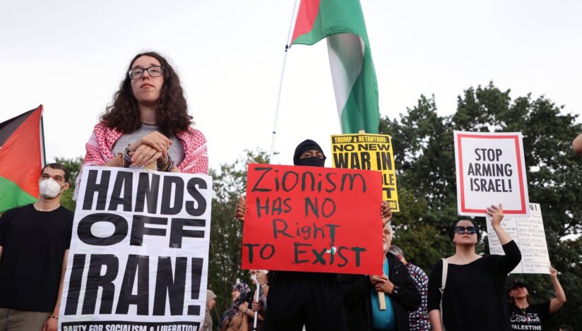 Manifestaţii anti-Israel în Iran. Mii de oameni în stradă