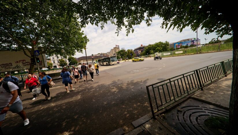 Încep lucrările de consolidare a planşeului de la Piața Unirii. Trasee modificate pentru transportul de suprafață în București. Sunt înființate noi stații. Detalii pe tvrinfo.ro
