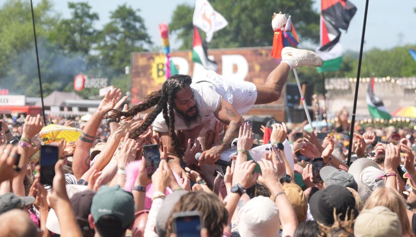 Grupul Bob Vylan, declarații împotriva Israelului la Festivalul Glastonbury. BBC regretă difuzarea concertului
