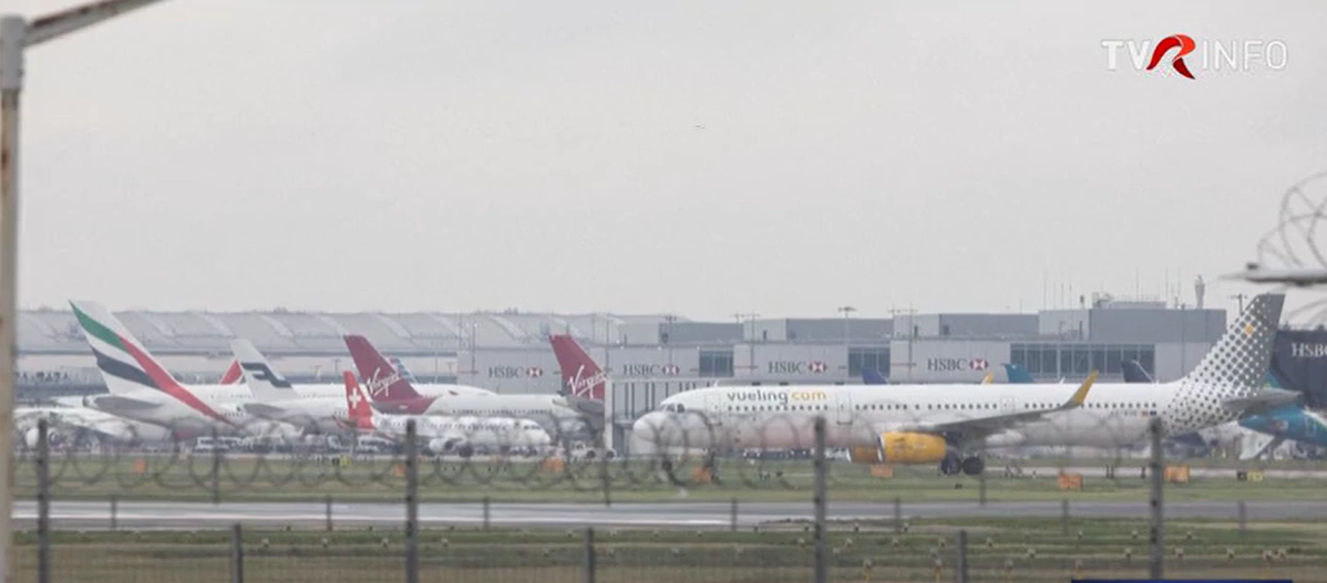 Haos pe aeroporturile din Marea Britanie: Spațiul aerian, închis din cauza unei defecțiuni de radar