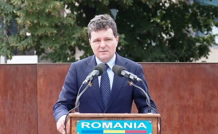 Nicușor Dan: Există discriminare. Statul trebuie să intervină pentru ca orice persoană, în special copiii, să pornească în viață cu șanse egale