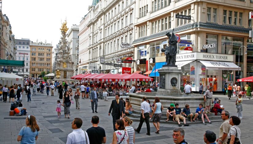 Peste un sfert din populația Austriei are origini străine. Românii, locul 2 în topul imigranților