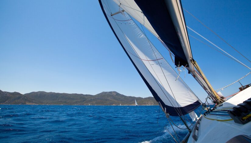 Începe regata Black Sea 200, prima competiție offshore non-stop din țară. Evenimentul sportiv poate fi urmărit online