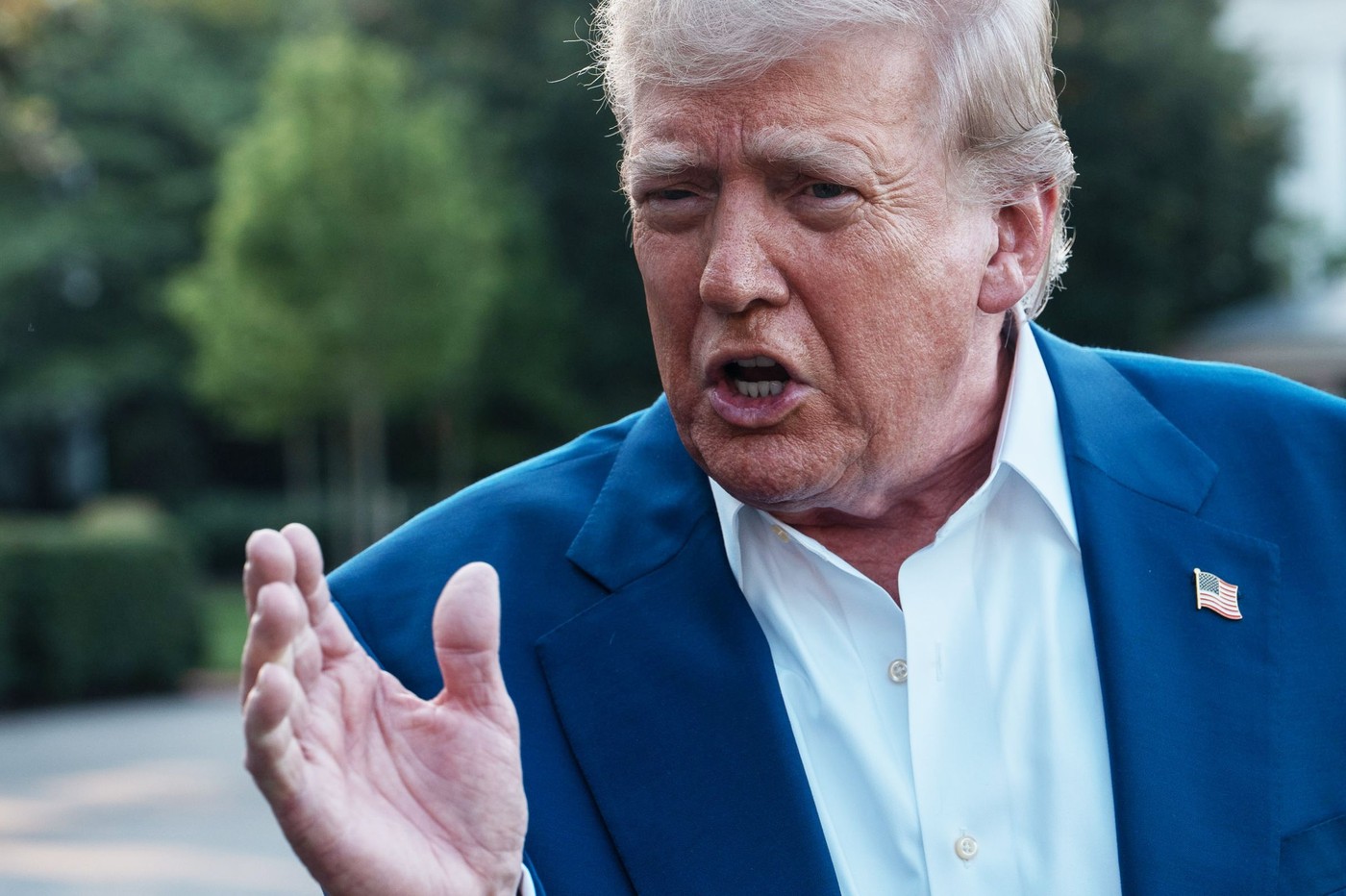 Trump îl amenință pe Medvedev: „Să aibă grijă ce spune, intră pe un teren periculos”