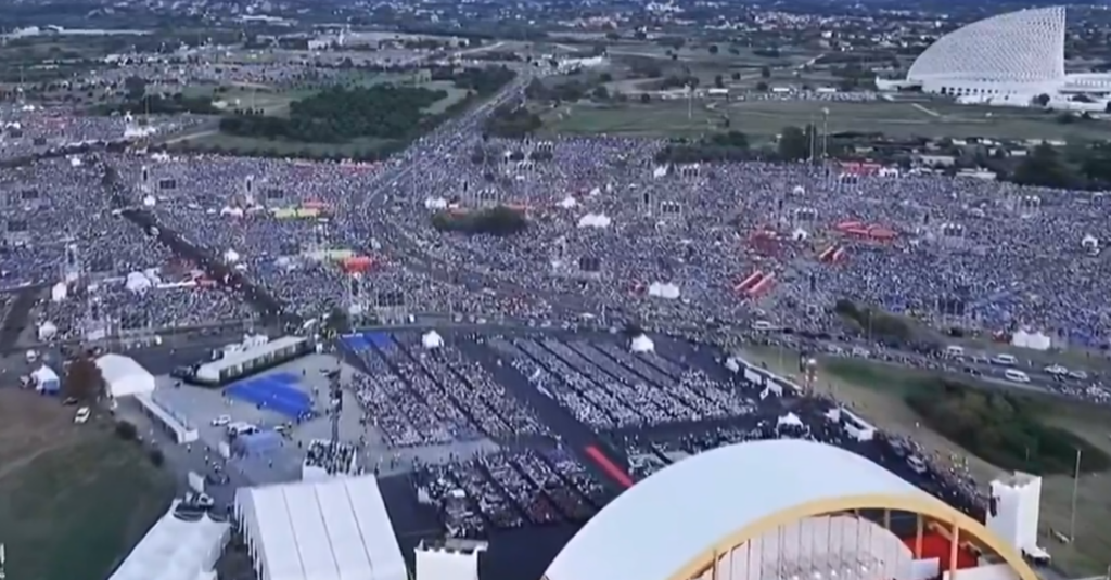 Analiza CNN: Peste un milion de tineri la festivalul credinței de la Roma: Papa Leon cucerește Generația Z: „Voi sunteți lumina lumii”