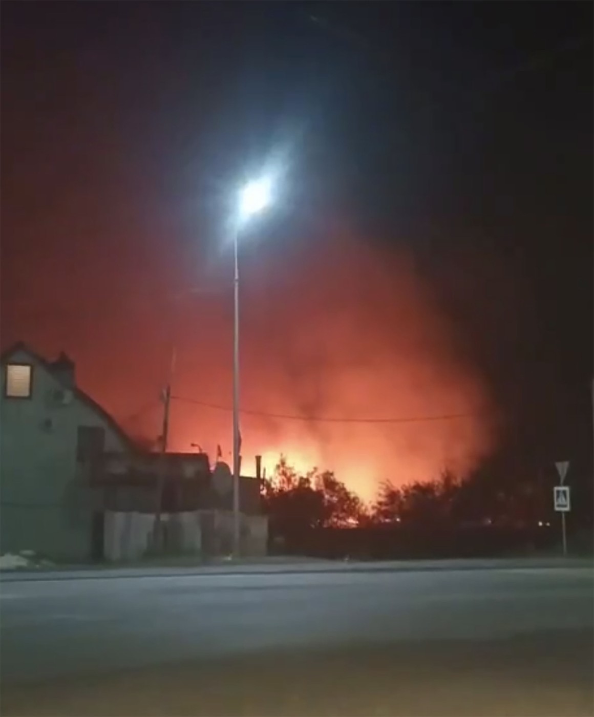 Incendiu la o bază militară din sudul Rusiei, după un atac cu rachete