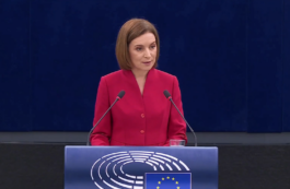 Maia Sandu: Kremlinul vrea să ‘captureze Moldova’, folosește preoți și boți pentru a influența alegerile legislative