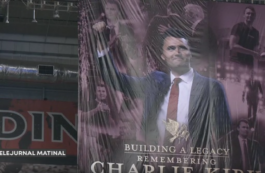 Trump i-a acordat postum Medalia Prezidenţială a Libertăţii lui Charlie Kirk: ”Îi înscriem numele pentru totdeauna pe lista eternă a adevăraţilor eroi americani”