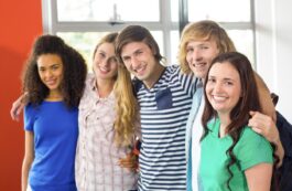 Studenții anunță proteste în toată țara față de măsurile de austeritate: ”Anul universitar va fi deschis cu manifestații, nu cu festivități”