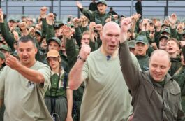 Rusia extinde reeducarea forțată a copiilor ucraineni deportați, care sunt duși în peste 210 locații pentru antrenament militar și fabricare de drone