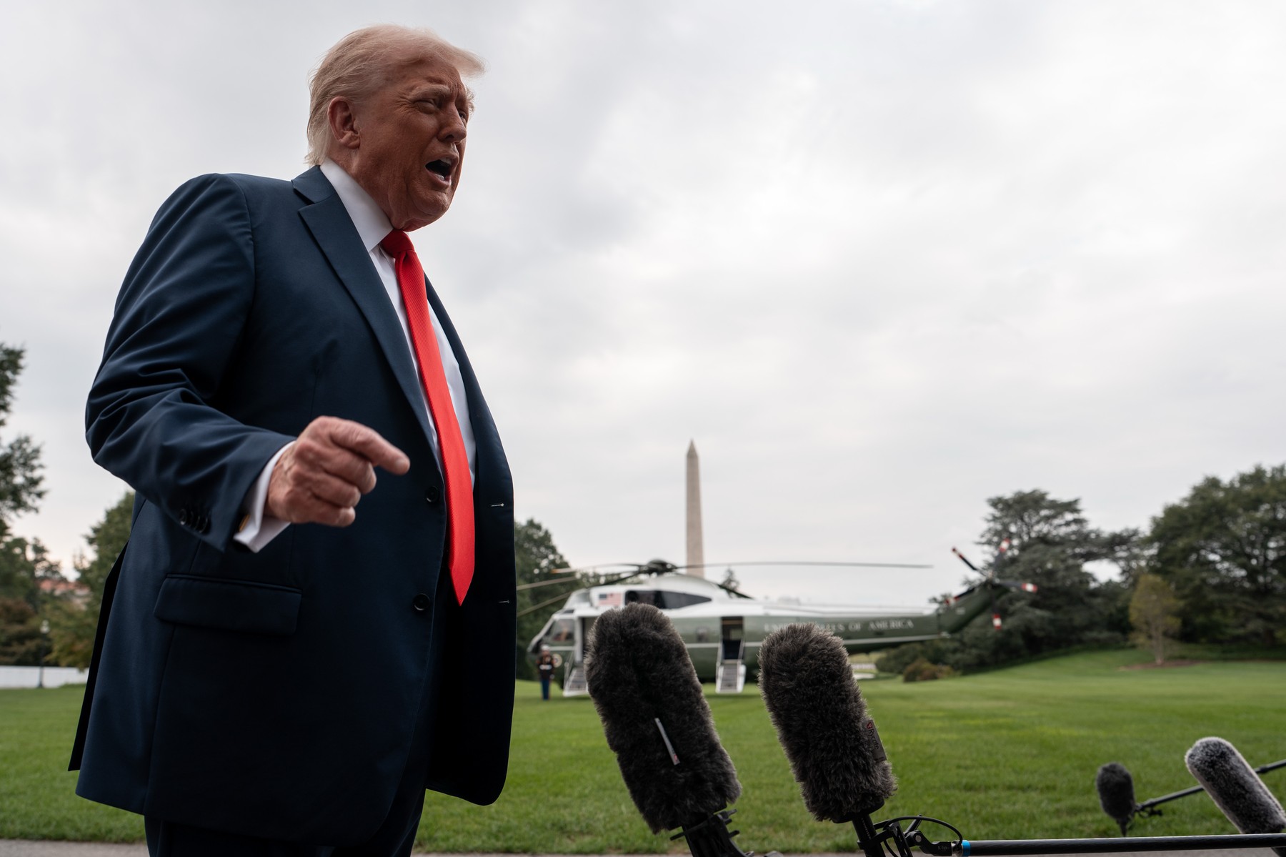 Trump va vizita Japonia la sfârşitul lui octombrie, anunţă secretarul trezoreriei SUA