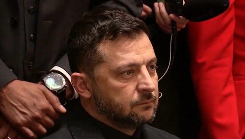 Volodimir Zelenski, turneu în Europa. „Acord istoric” cu Franța pnetu întărirea aviației şi apărării ucrainene