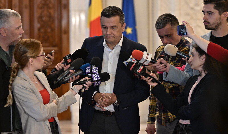 Grindeanu solicită o informare oficială în Parlament, pe fondul anunțului SUA privind retragerea unei părţi din trupele americane din România. ”Este inacceptabil ca populaţia să afle din presa internaţională despre o decizie care afectează direct securitatea naţională”