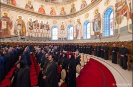 Custodele Coroanei: Sfinţirea picturii şi deschiderea Catedralei Naţionale, legătură între Casa Regală şi Biserica Ortodoxă