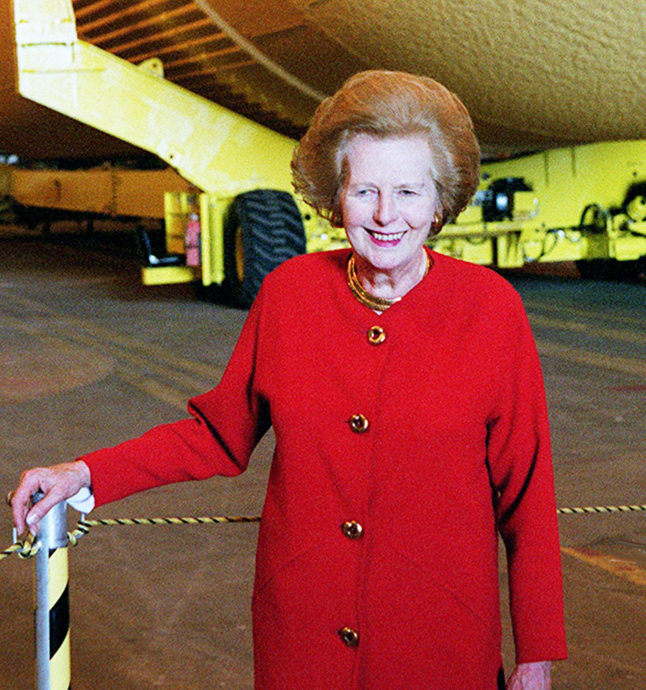 Margaret Thatcher ar fi avut două relaţii extraconjugale, potrivit unei cărţi