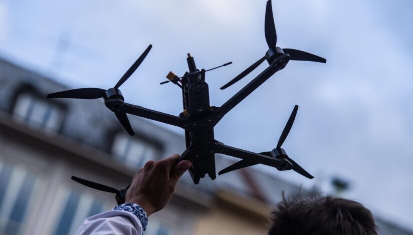 Alertă în Belgia: Noi drone au survolat o bază militară din sud-estul ţării