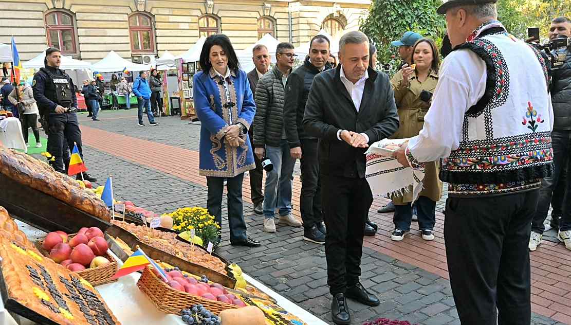Recoltele toamnei, promovate de joi la târgul din curtea Ministerului Agriculturii