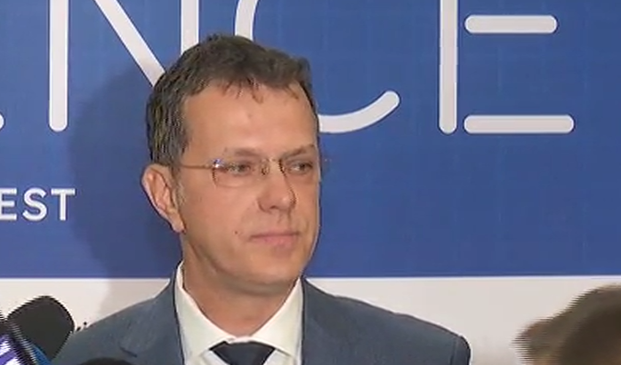 Ministrul Apărării, Ionuț Moșteanu, despre dosarul de cumpărare de influență: N-o să dau mai multe detalii. Justiția își va face treaba