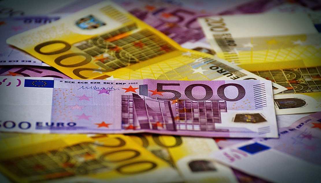 Eurostat: România, printre țările europene cu cele mai mici salarii medii anuale ajustate, în 2024