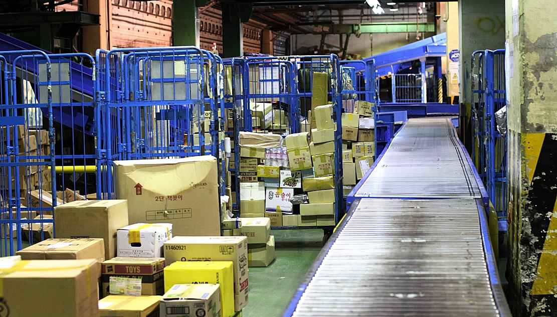 Reforma vamală a UE: platformele online vor plăti taxe pentru produsele importate și vor răspunde pentru produsele vândute