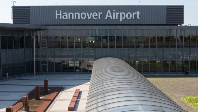 Zborurile de pe aeroportul oraşului Hanovra, din nordul Germaniei, perturbate din cauza unor drone neidentificate