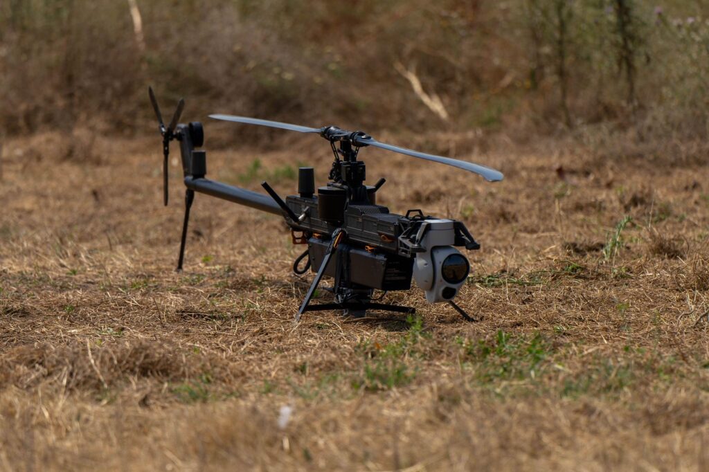 Pot transforma dronele câmpul de luptă în zone distopice în care roboții iau singuri decizia de a ucide? Aparatele fără pilot, istorie şi evoluţie