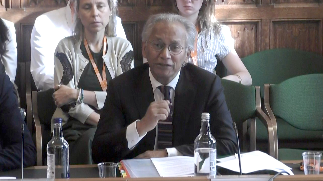 Președintele BBC și-a cerut scuze pentru ”eroarea de judecată” în editarea discursului lui Trump într-un documentar Panorama