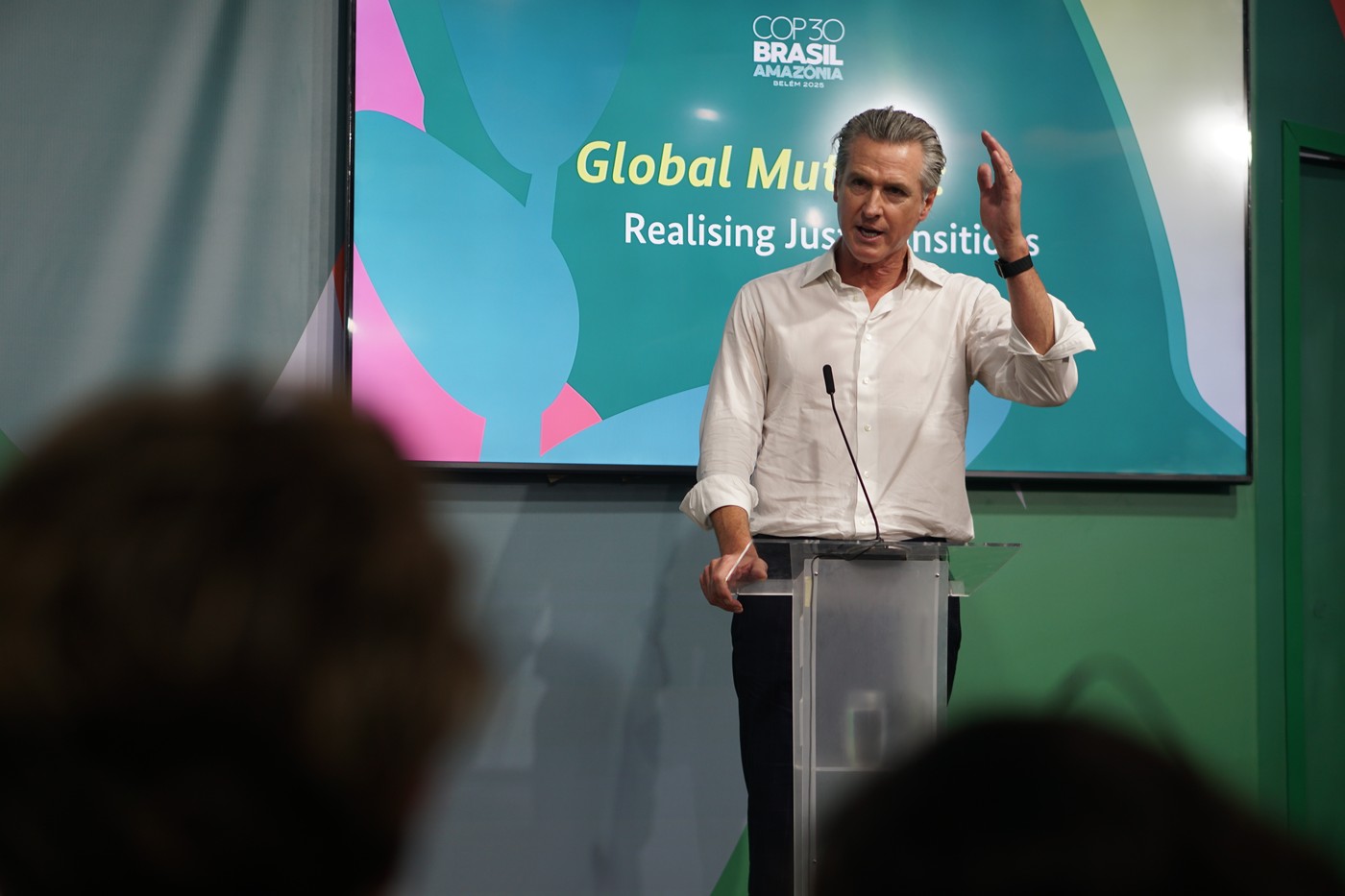 „Trump este temporar”: Guvernatorul Californiei, vedeta americană de la COP30