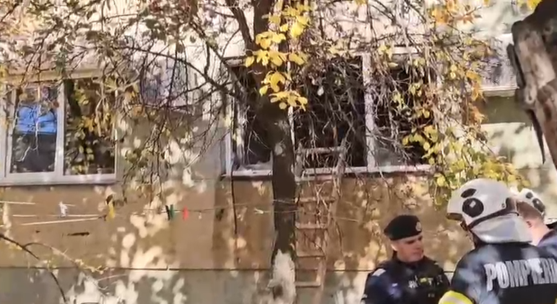 Explozie urmată de incendiu într-un apartament din Timișoara. O persoană a fost rănită