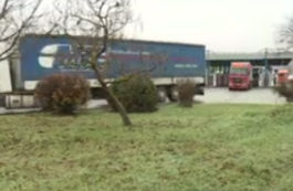 Șoferul camionului cu arme și muniții, precum si alte trei persoane din R. Moldova au fost reținute. Ce era în camion