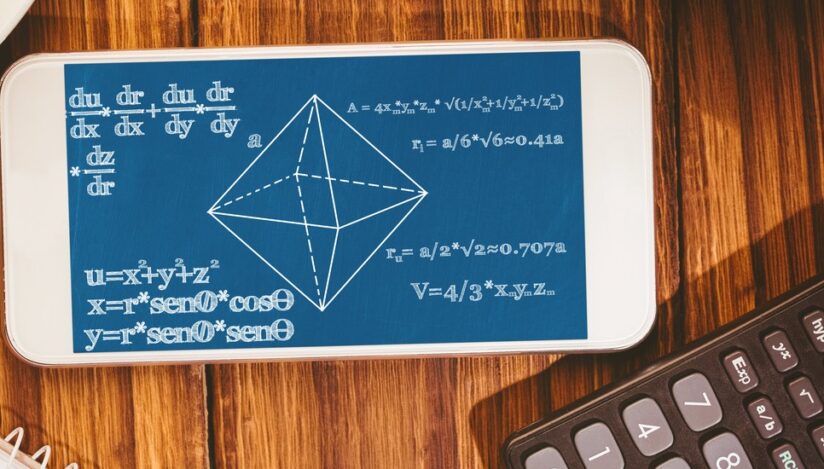 Profesorul Radu Gologan: E o mare prostie să interzici telefonul la școală. La matematică toți copiii ar trebui să aibă telefonul pe masă