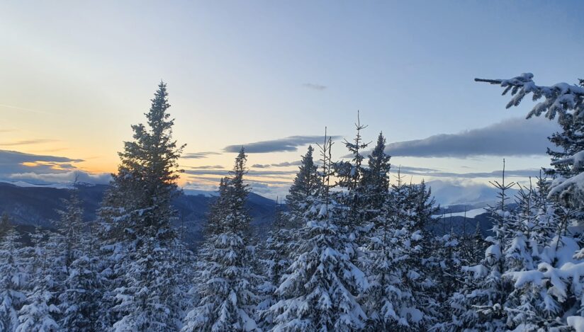 De ce ne întoarcem obosiți din concediu. Psiholog: „Vacanța e o stare interioară, nu o destinație”