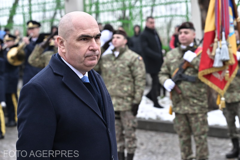 Bolojan: Transferul centrelor militare judeţene către MApN, unul din subiectele ridicate de UNCJR