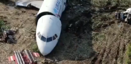 Pilot rus care a salvat 167 de persoane, obligat să plătească daunele aeronavei
