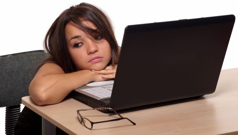 Nu e lene, nu e lipsă de ambiție: ce este, de fapt, burnout-ul la tineri. Avertismentul psihologului Radu Leca