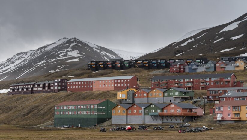 Insula Svalbard din Oceanul Arctic, în atenţia marilor puteri. Rusia revendică teritoriul