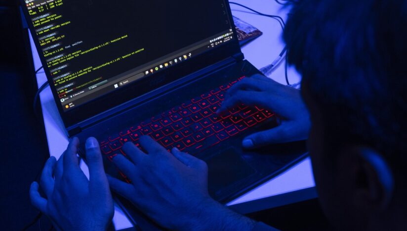 Financial Times: China ar fi piratat conturi de e-mail ale membrilor unor comisii din Congresul SUA. Beijingul neagă